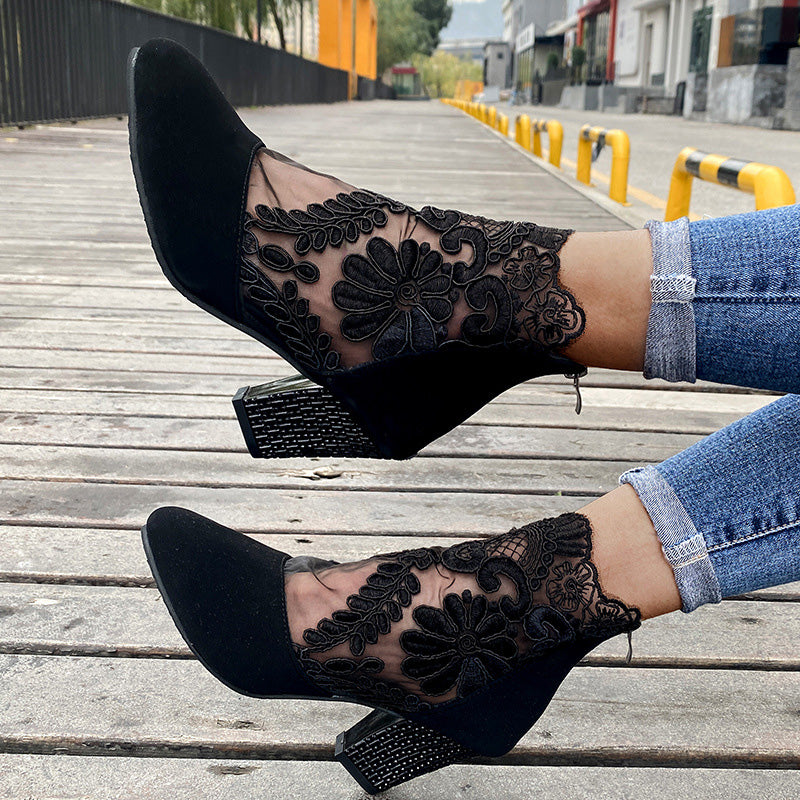 Botines Encaje Victoria™ – Colección 2025